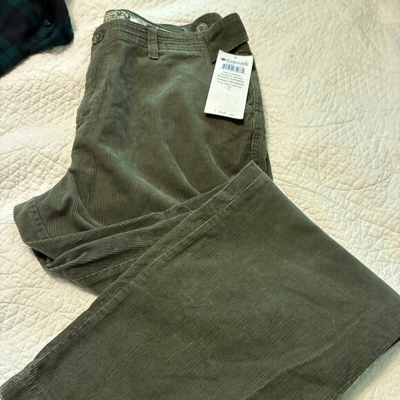Columbia Green Corduroy Pants 16 NEW - Picture 1 of 16